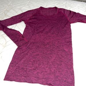 Lululemon-swiftly-tech-long-sleeve-shirt-dark-heathered-fuchsia-Sz-6